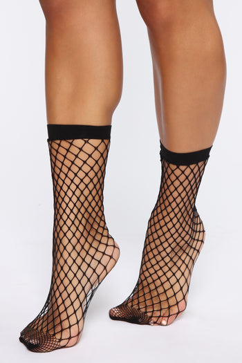 Seek And You'll Find Fishnets Tights - Black