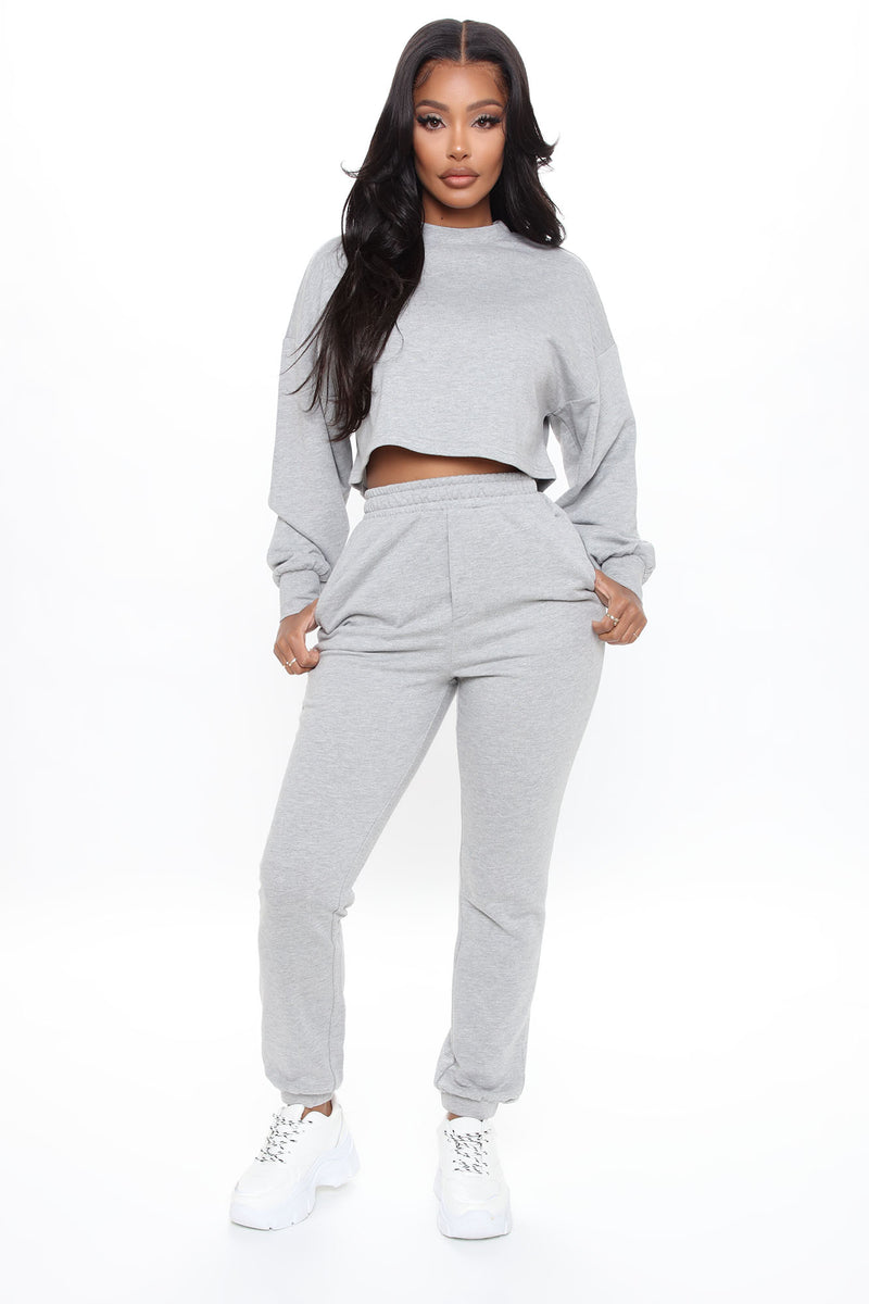 Get Straight To It Crop Pullover And Jogger Set - Heather Grey ...