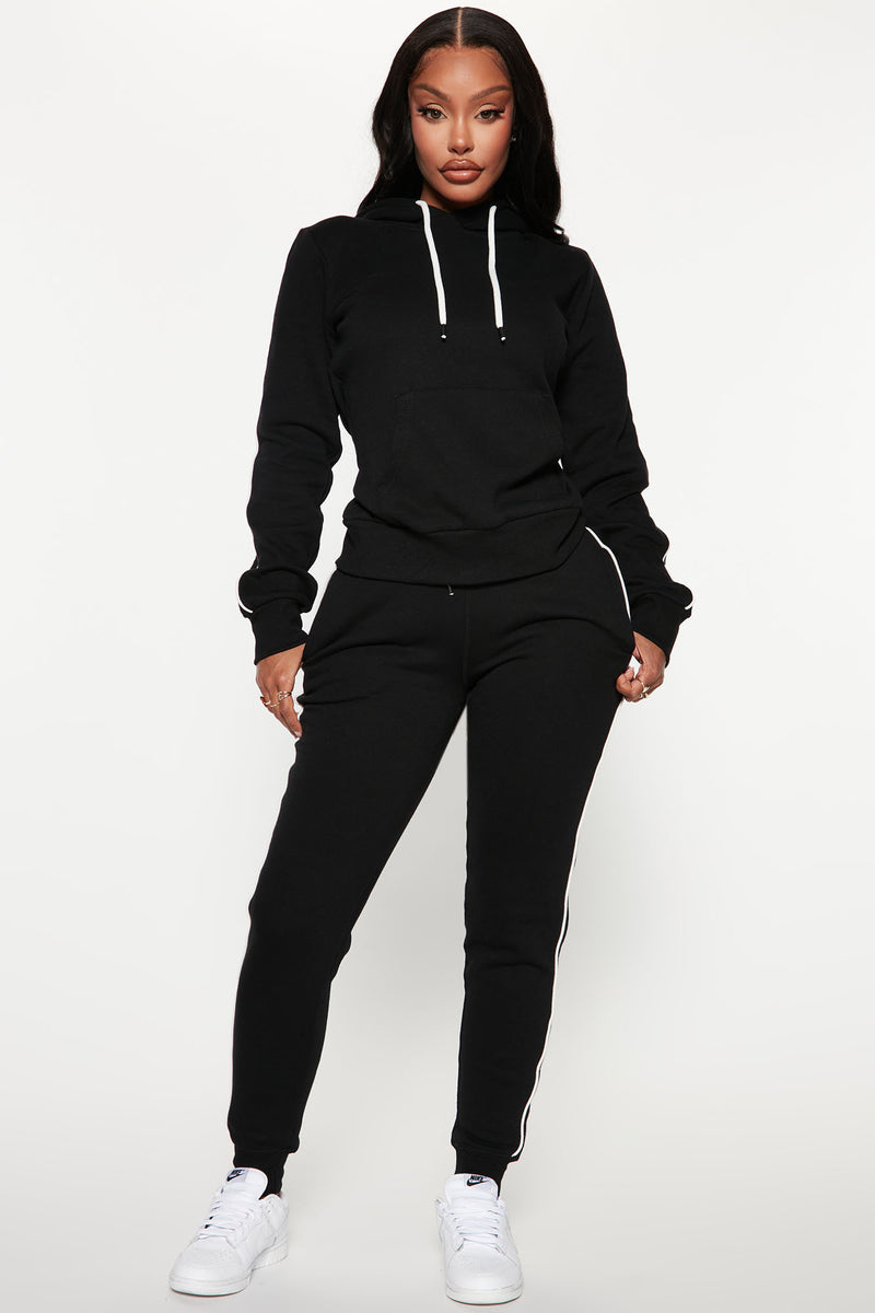 Tennis And Chill Fleece Pullover Hoodie - Black | Fashion Nova, Knit ...