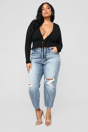 black mom jeans plus size