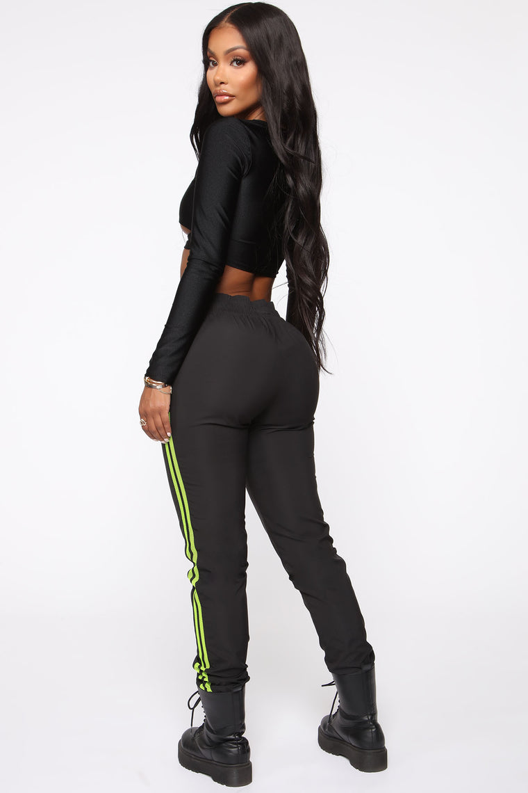 Euphoria Long Sleeve Top - Black - Knit Tops - Fashion Nova