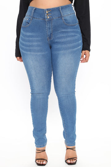 plus size fashion jeans