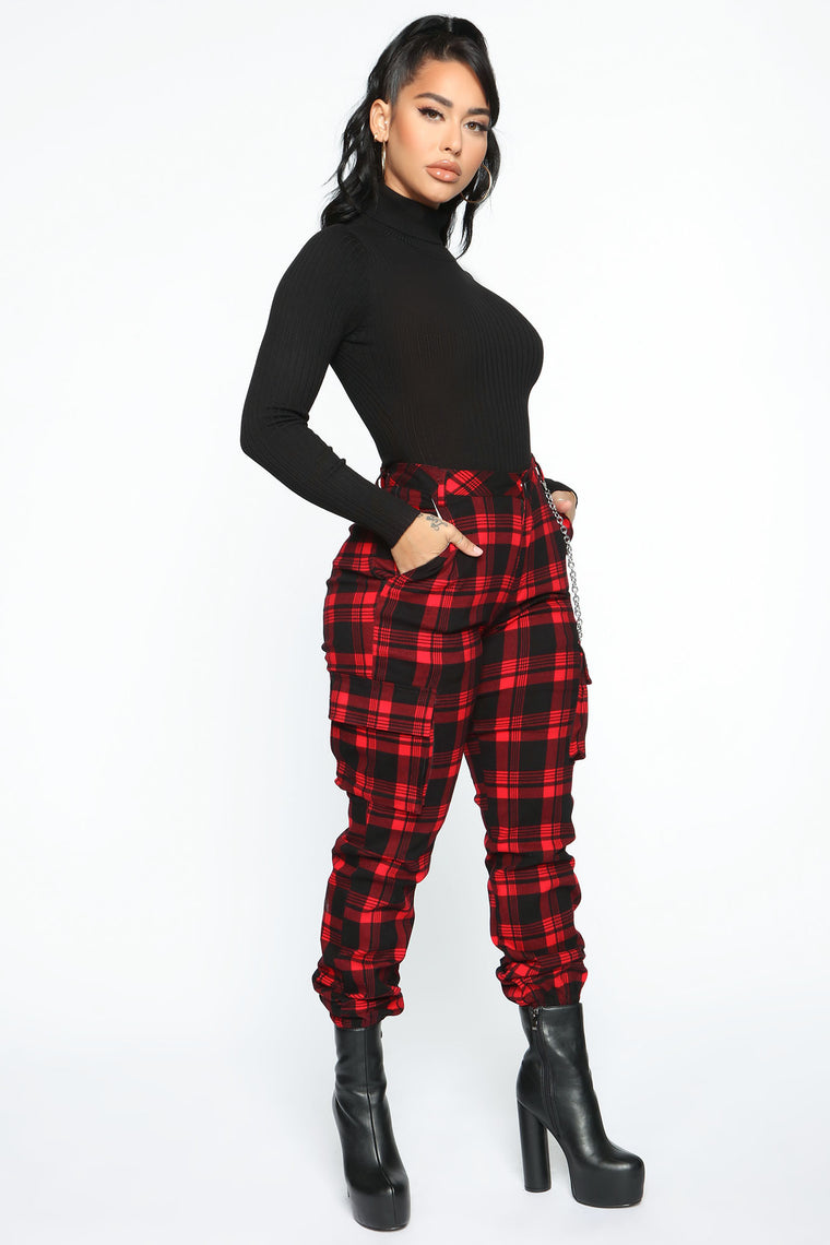 red and black plaid joggers