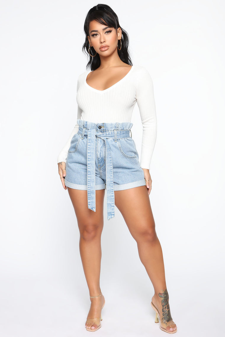 fashion nova leg bag