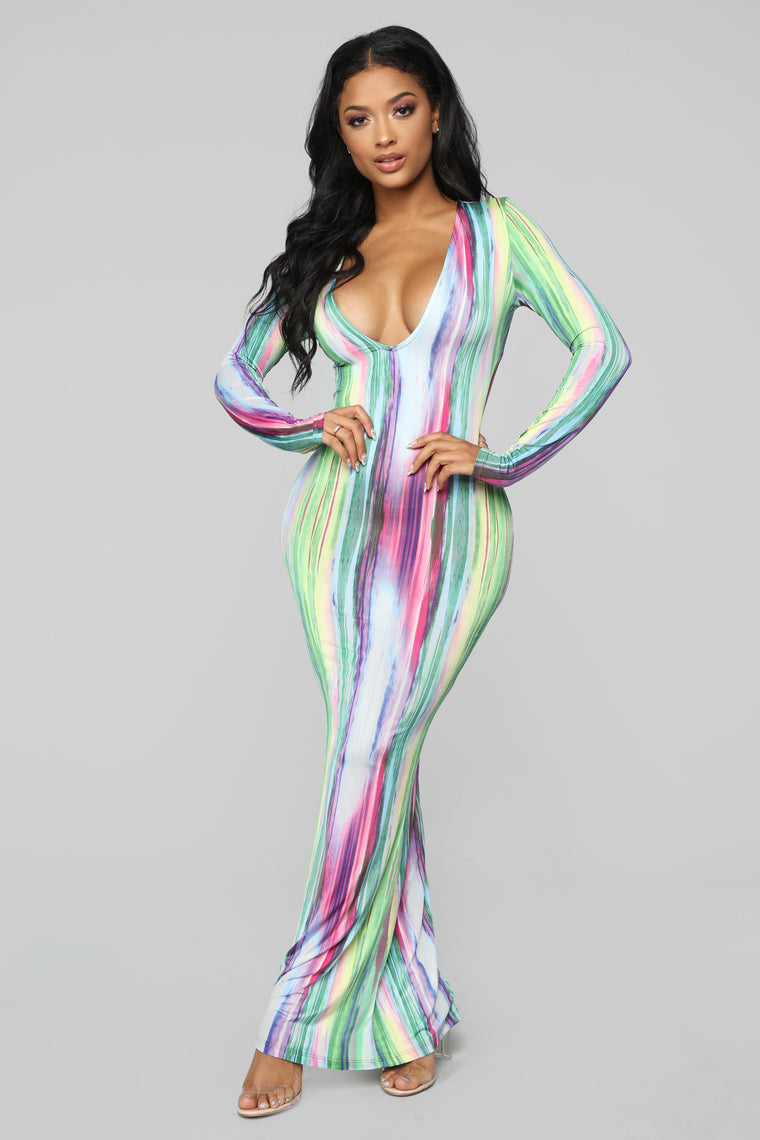 fashion nova maxi dress with sleeves