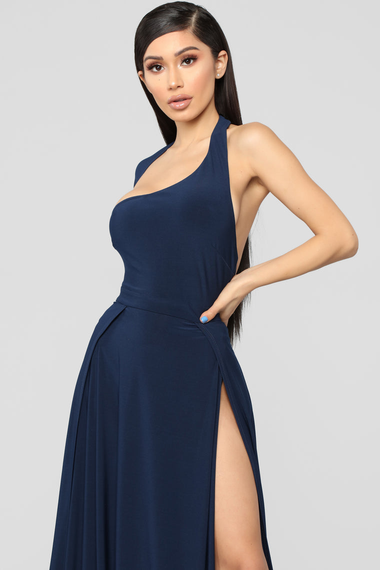 one arm shoulder dress