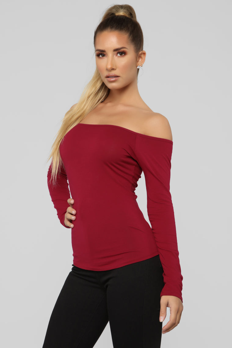 Samantha Off Shoulder Top - Burgundy