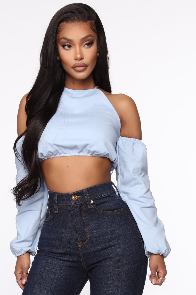 light blue crop top outfit