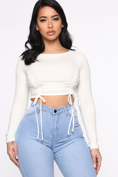 I'm Just Ruching Out Top - Off White – Fashion Nova