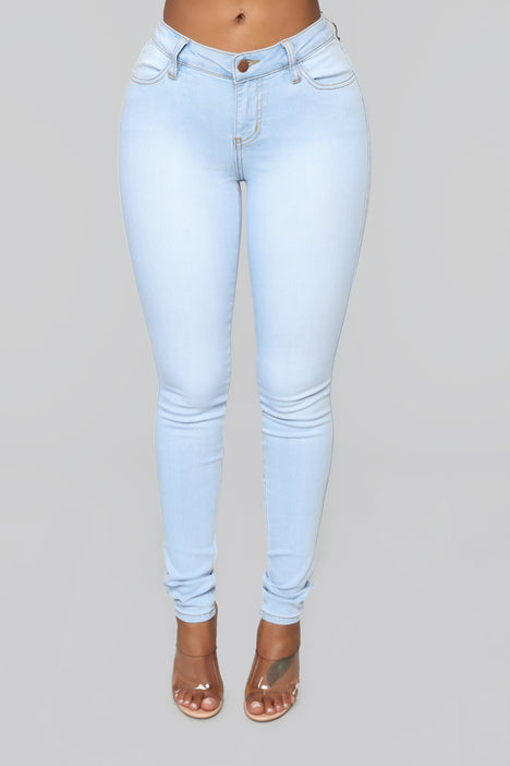 fashion nova classic mid rise skinny jeans