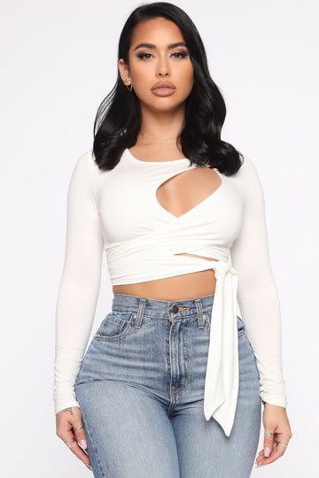 Fashion Nova, Tops