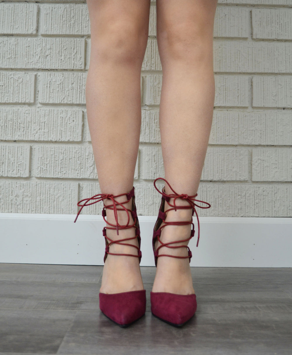 Demeanor Heel - Burgundy