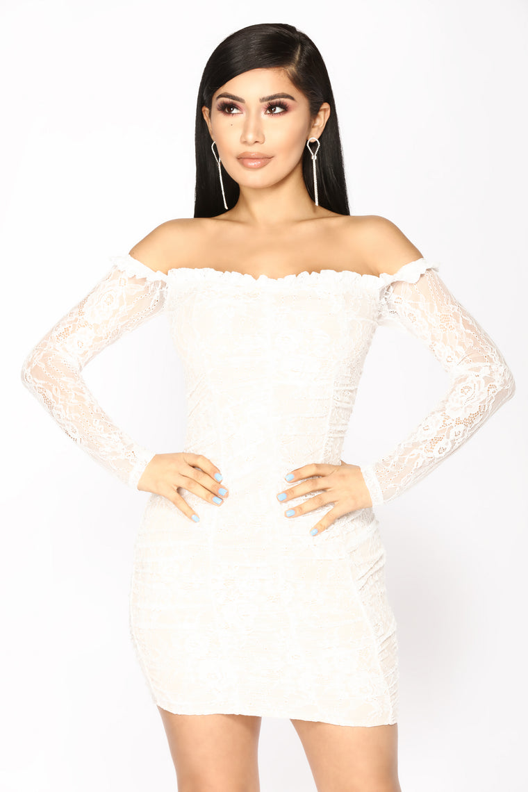 white lace dress fashion nova