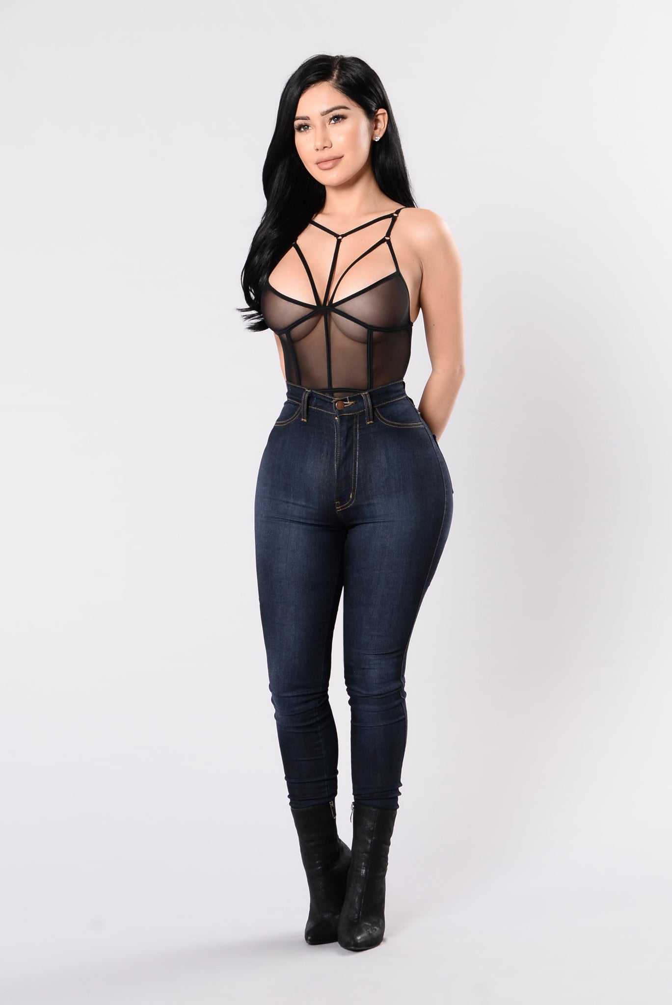 black bodysuit fashion nova