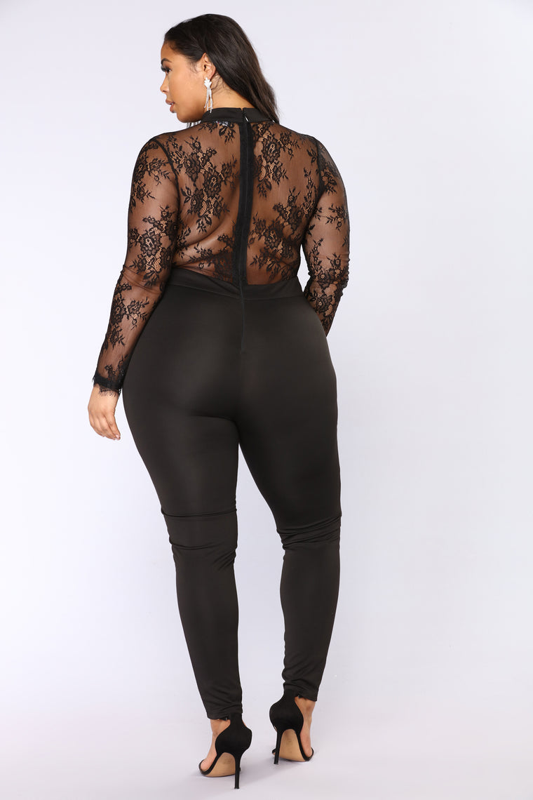 fashion nova plus size store