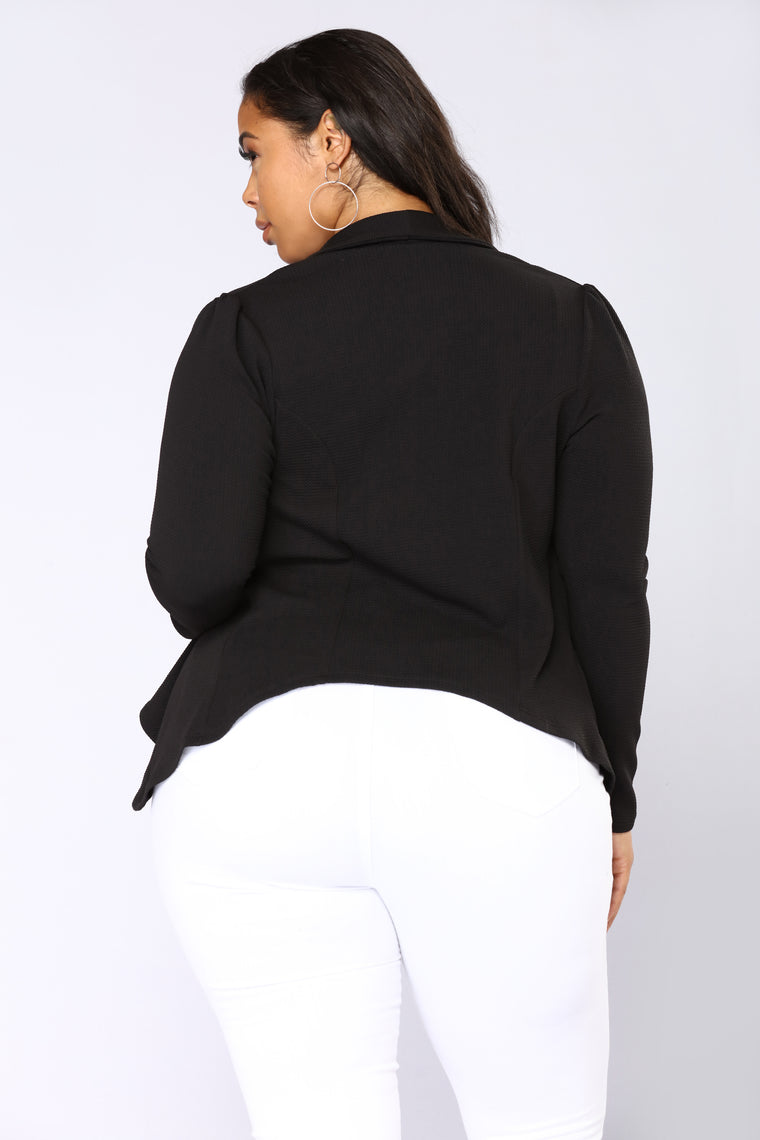 plus size stores like fashion nova