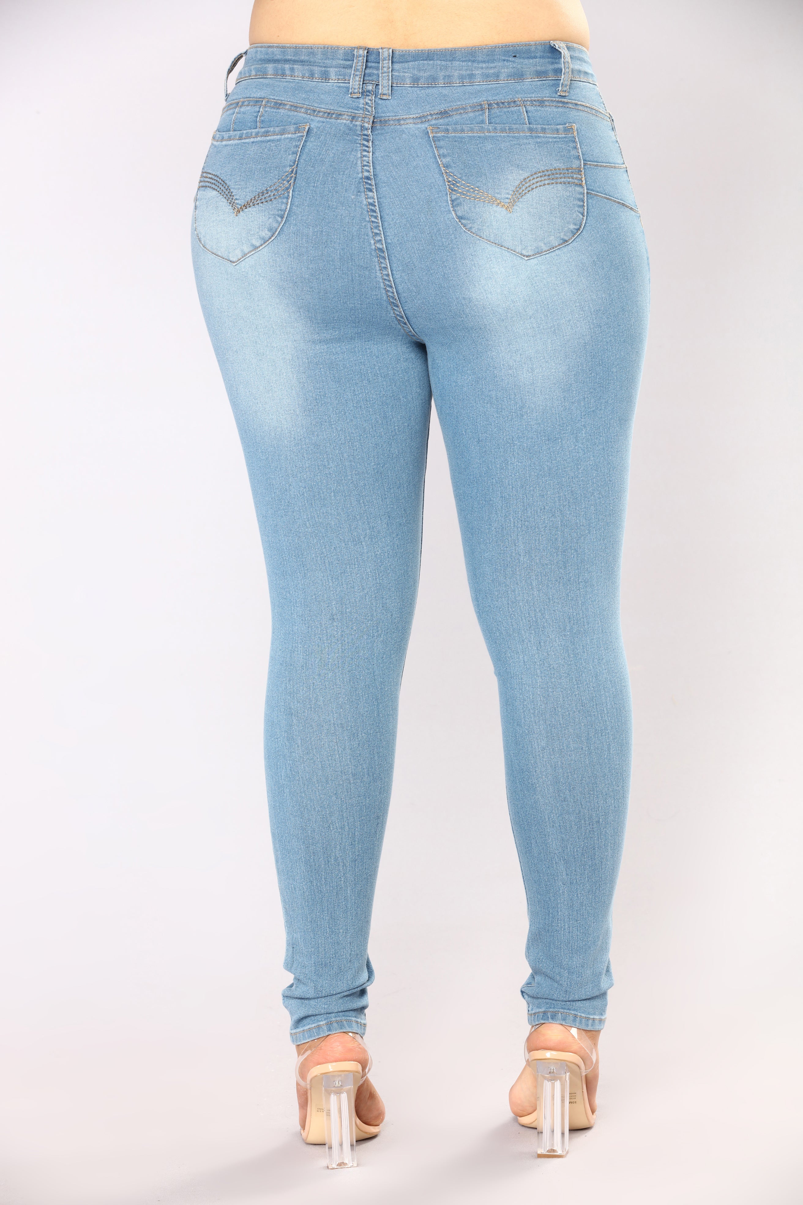 Like What Booty Lifting Jeans Light Blue Wash