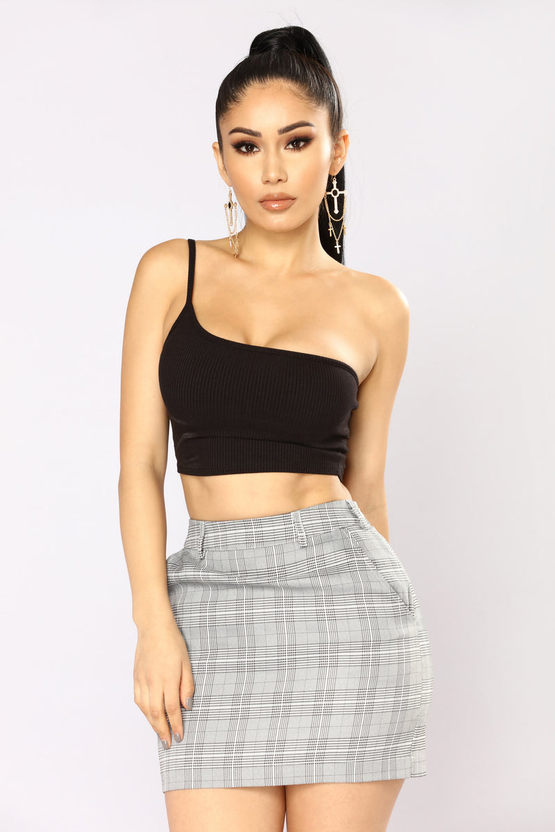 one shoulder tops fashion nova