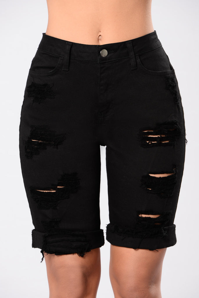 Shipwrecked Bermuda Shorts - Black