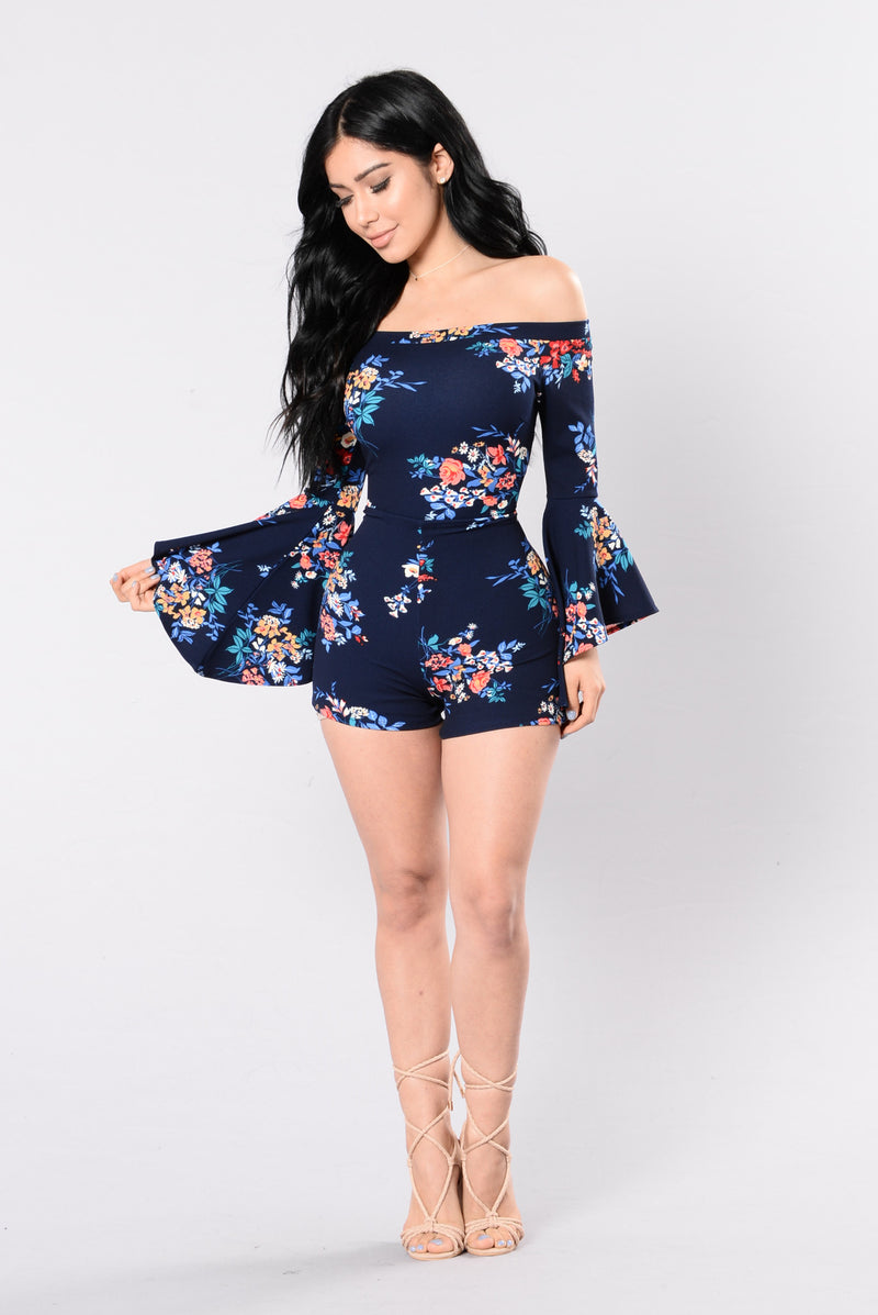 Womens Clothing Sales | Cheap Deals For Dresses, Tops, and Bottoms