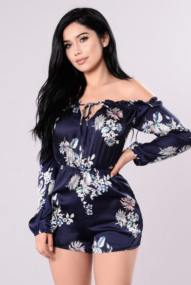 Sweet Craving Romper - Navy Floral – Fashion Nova