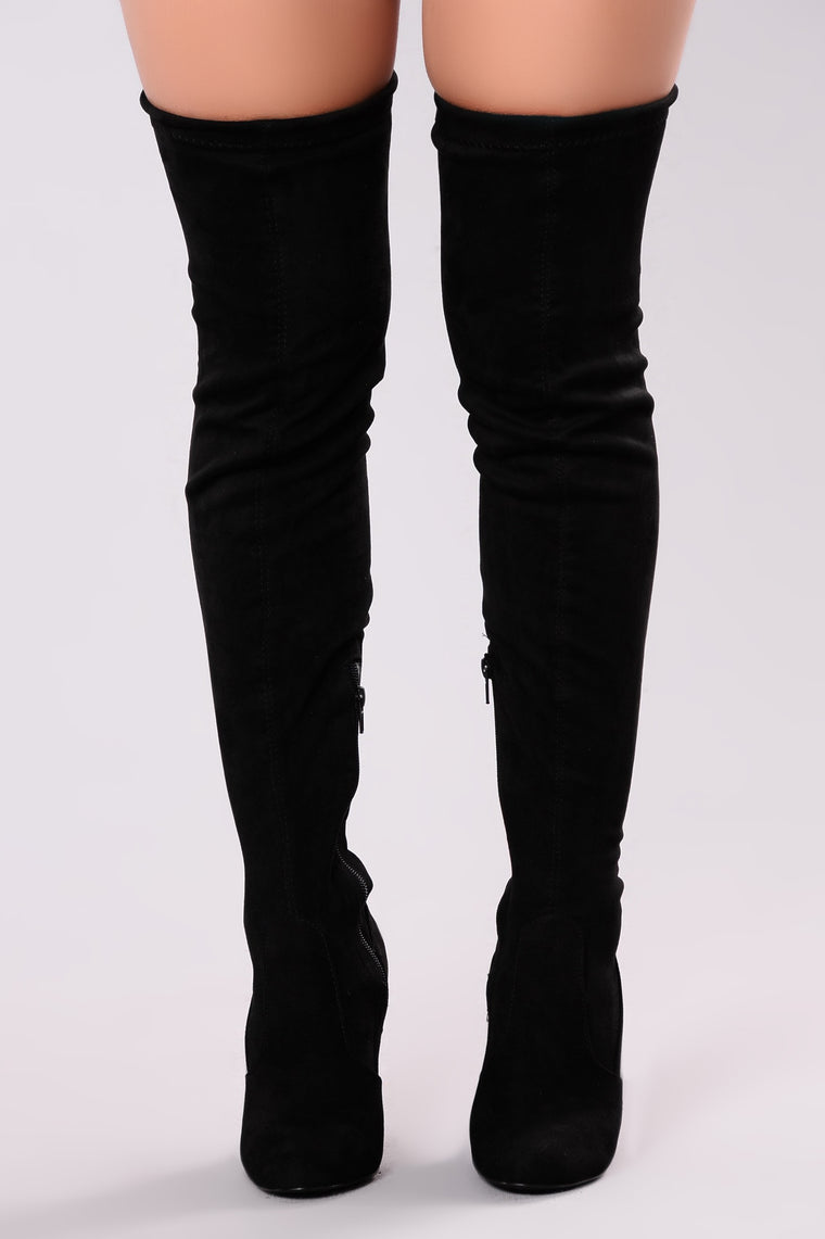 black boots fashion nova