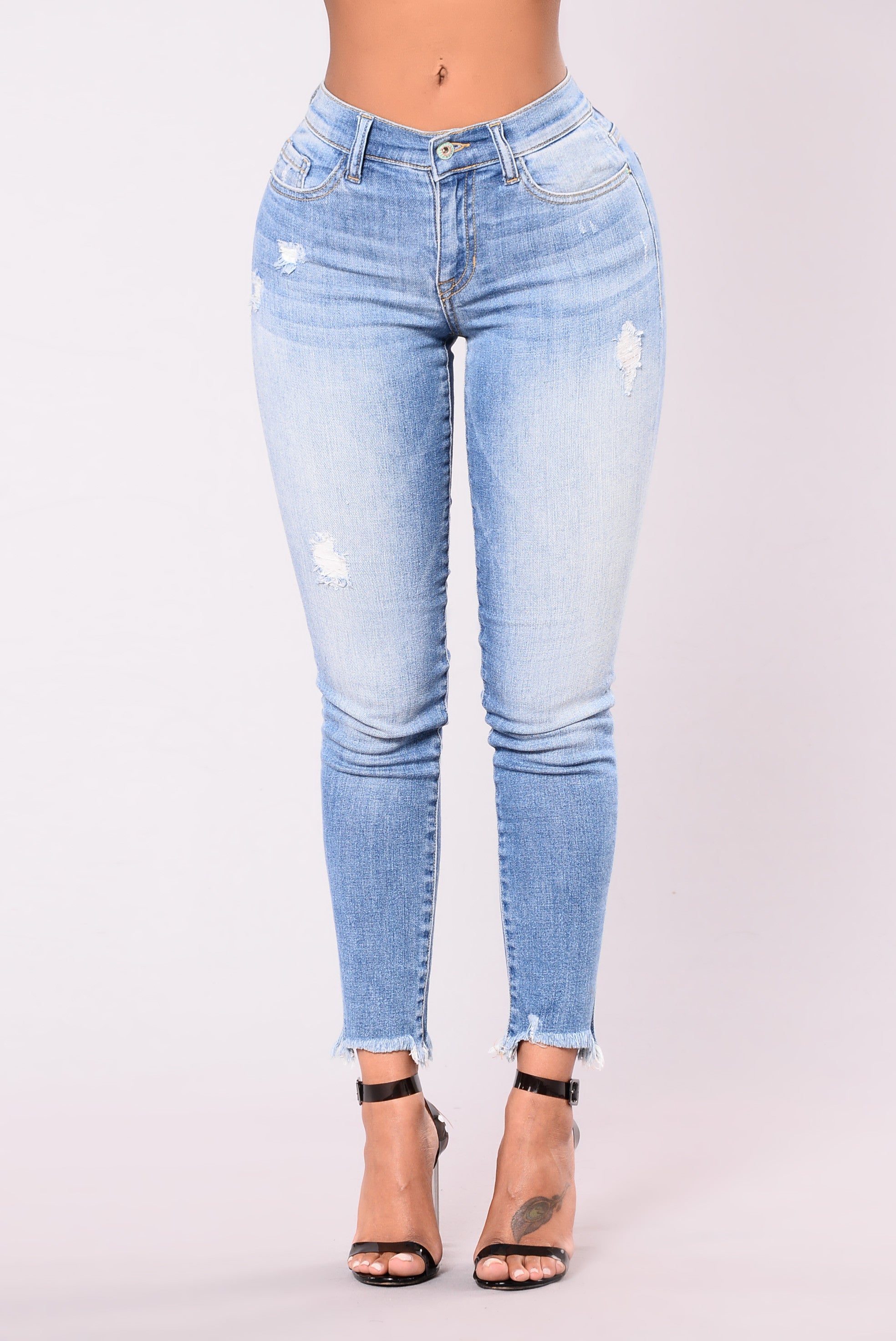 Lizzie Frayed Jeans - Light