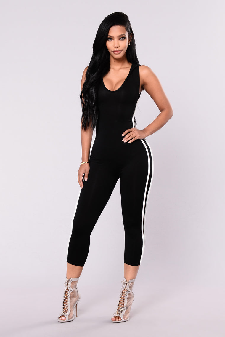 fashion nova black and white jumpsuit