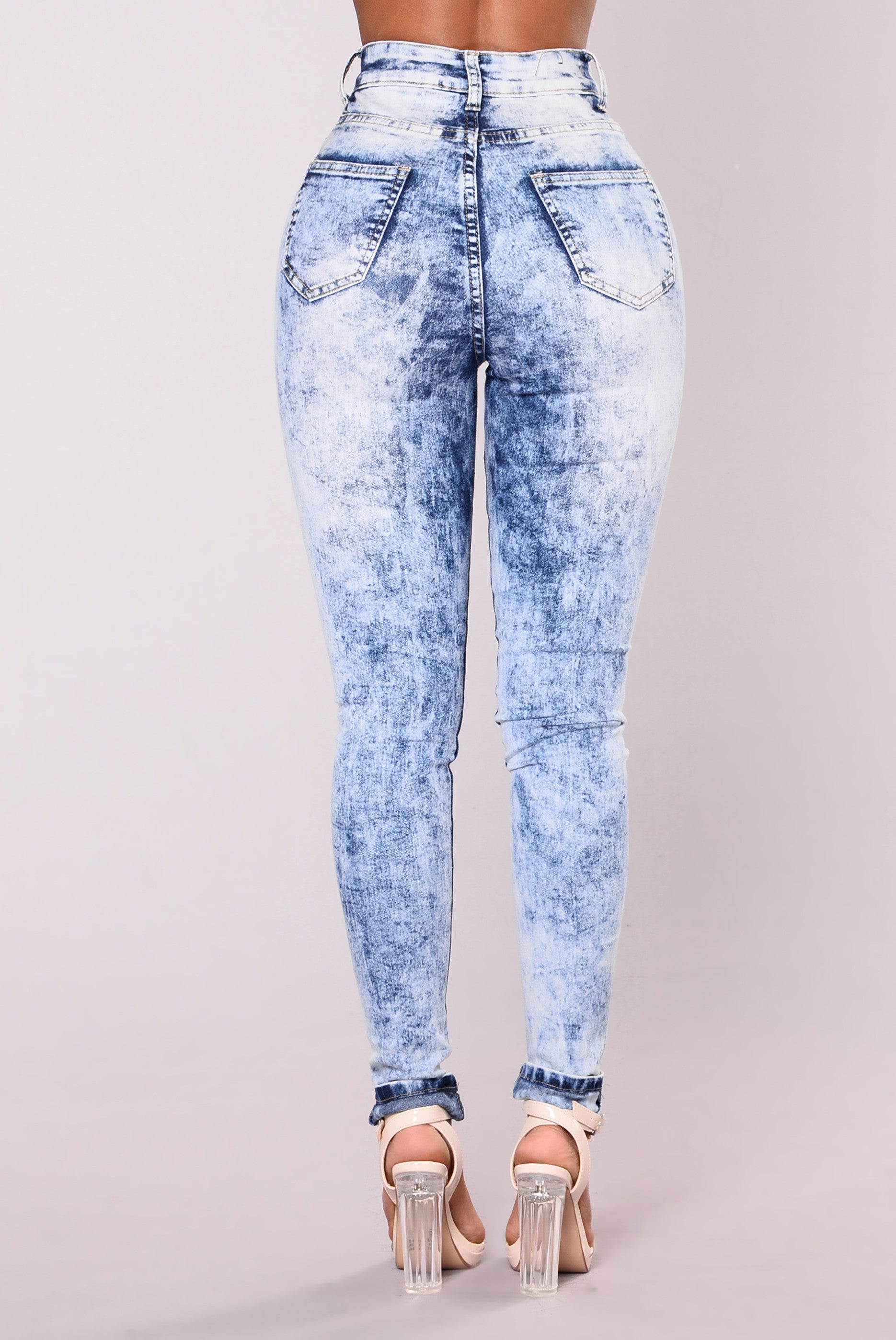 El Paso Distressed Jeans - Acid Wash