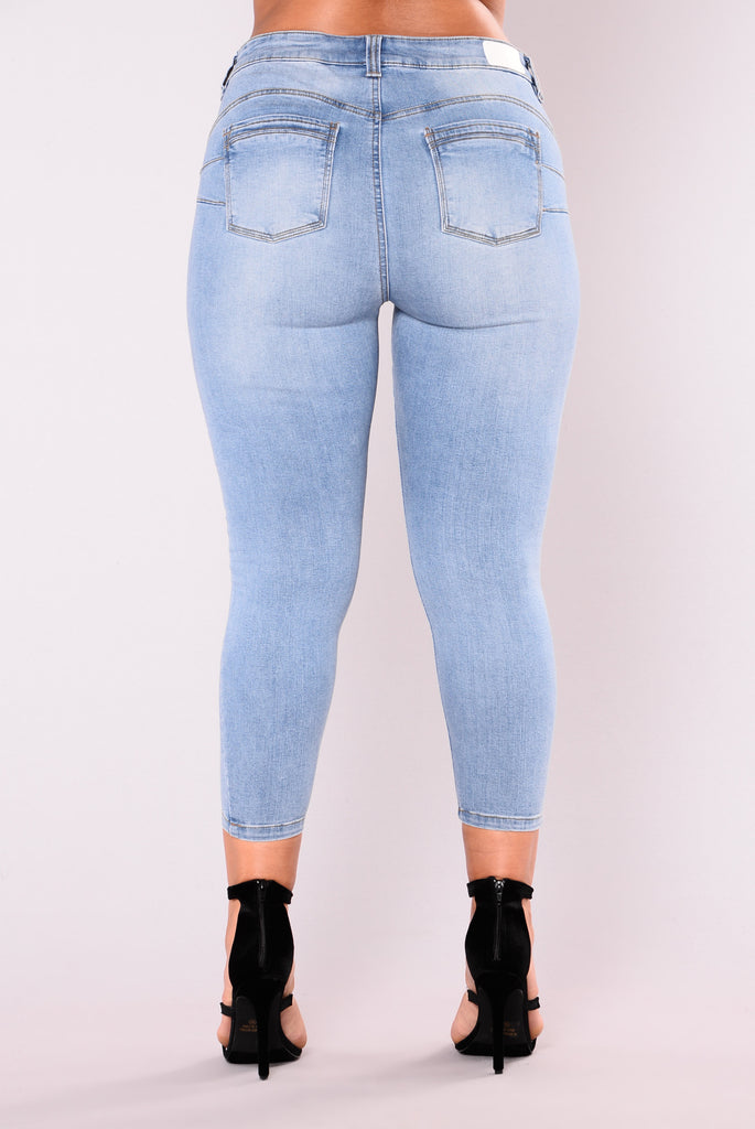 Boy Bye Booty Shaping Jeans - Medium Denim