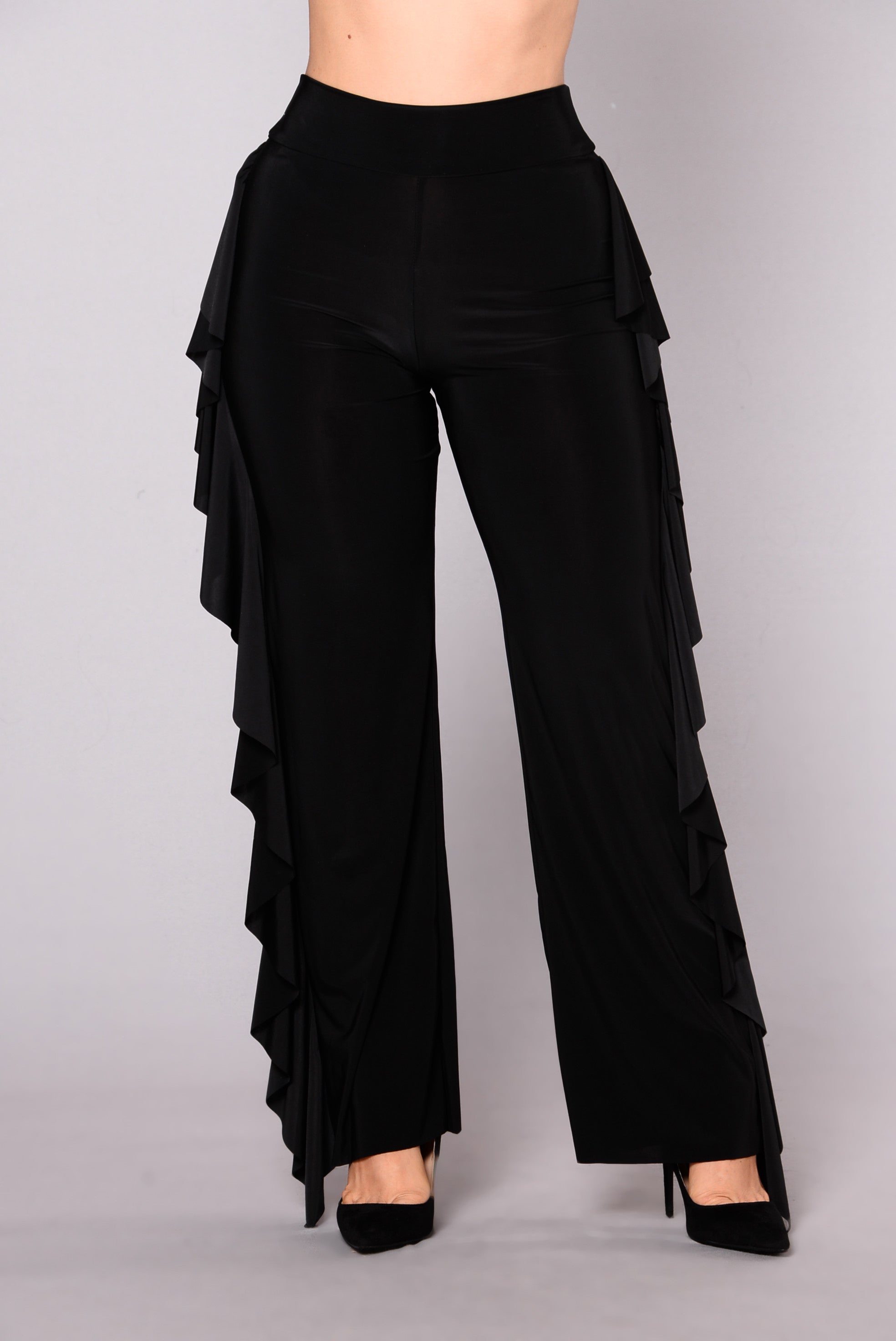 The Venue Ruffle Pants - Black