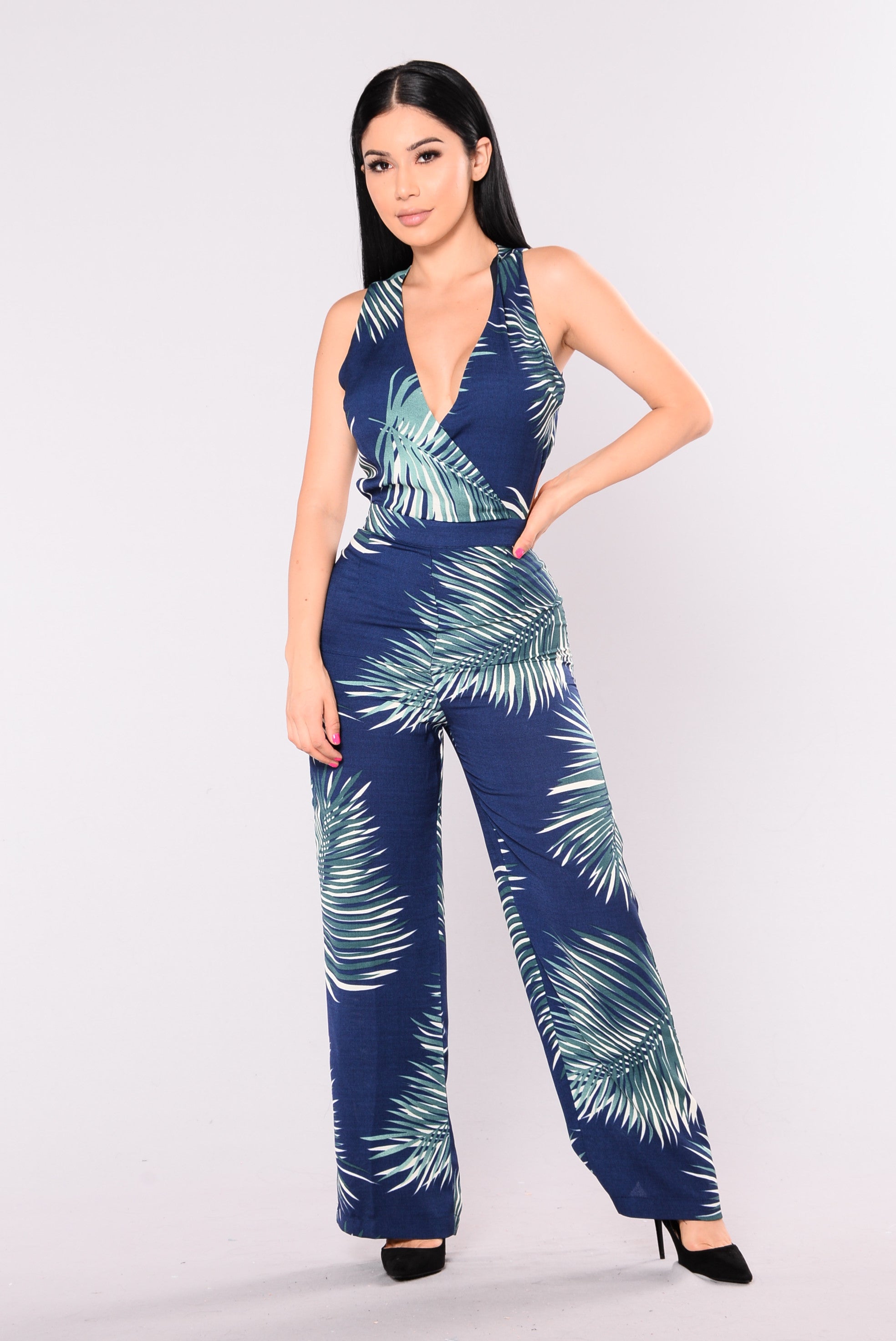 jumpsuit for beach party