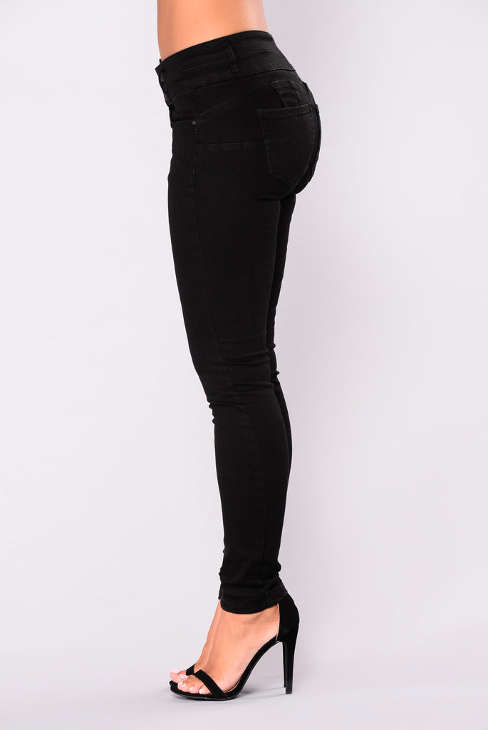 Body Right Booty Shaping Jeans - Black