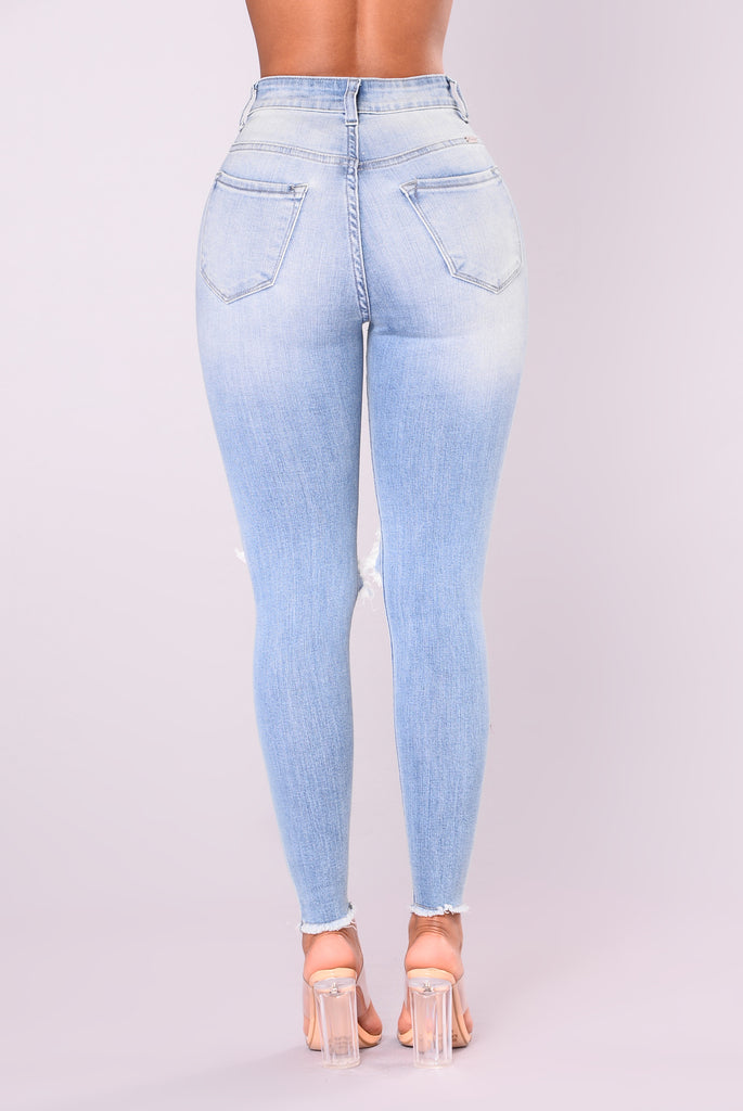 Naya Skinny Jeans - Light Denim