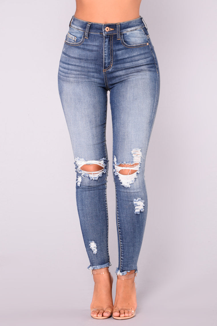 fashion nova ripped jeans