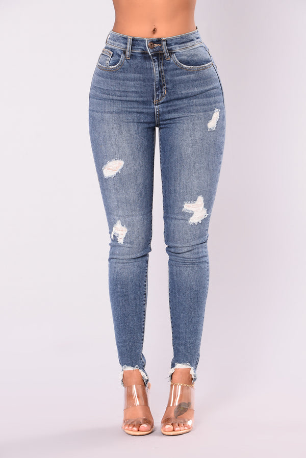 Enjoy Right Now Ankle Jeans - Medium Denim – Fashion Nova