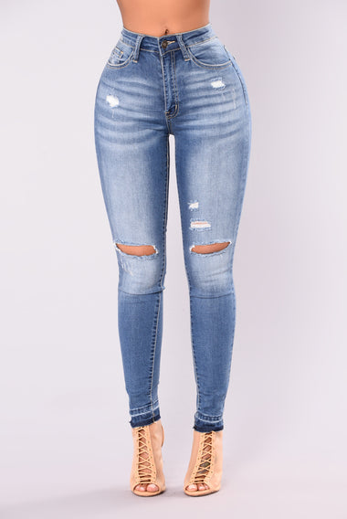 Suzi Skinny Jeans - Medium Blue Wash – Fashion Nova