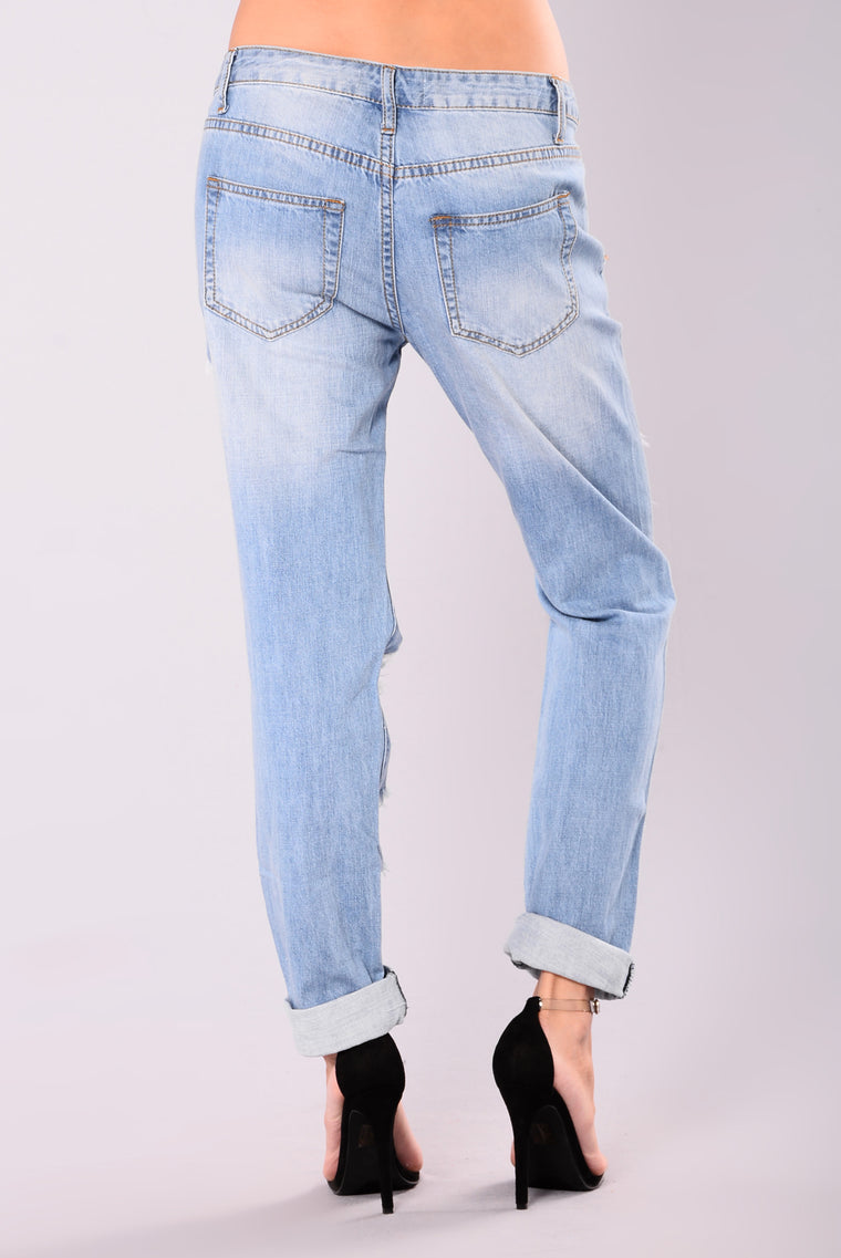 Unforgettable High Waisted Distressed Jeans - Light