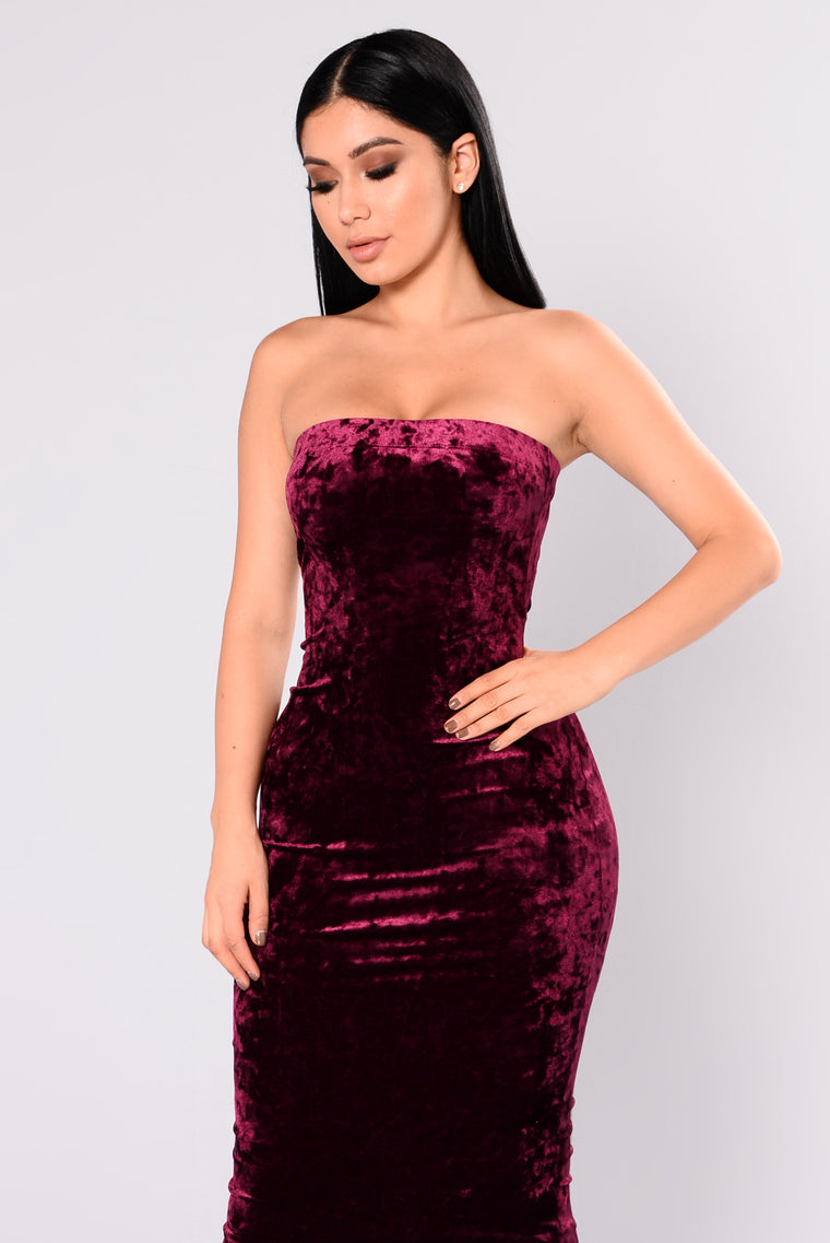 fashion nova burgundy velvet dress
