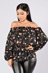 Day Date Top - Black