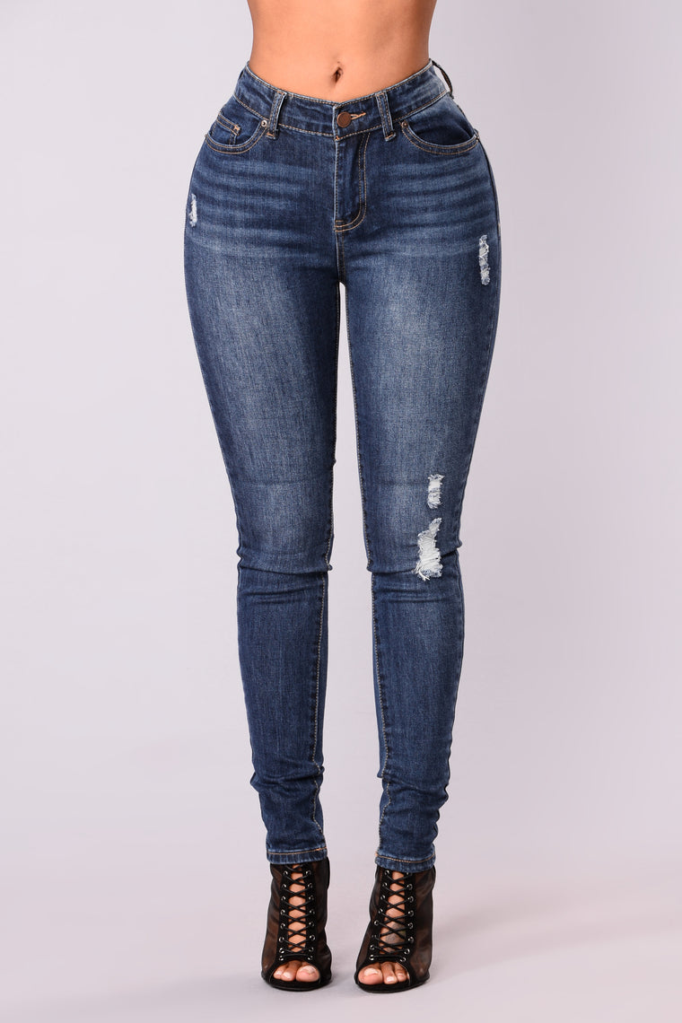fashion nova jeans for skinny girl