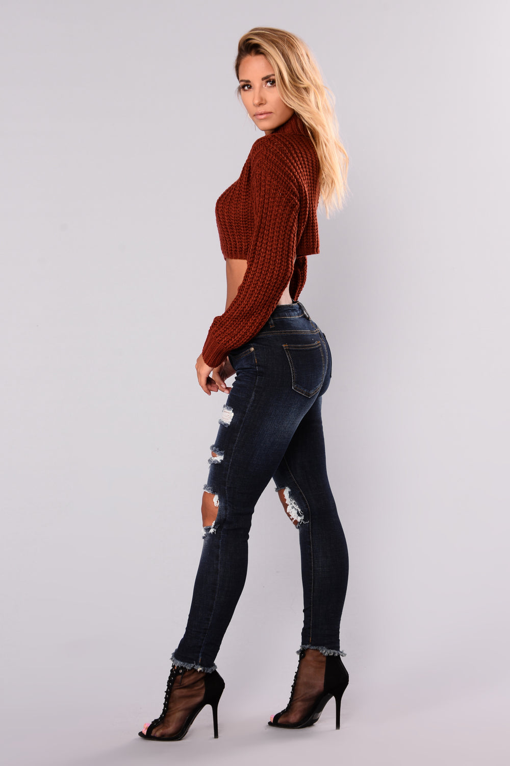 Zoey Turtleneck Crop Sweater Rust 