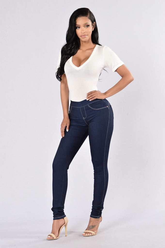 Bootify Butt Shaping Jegging - Blue Black