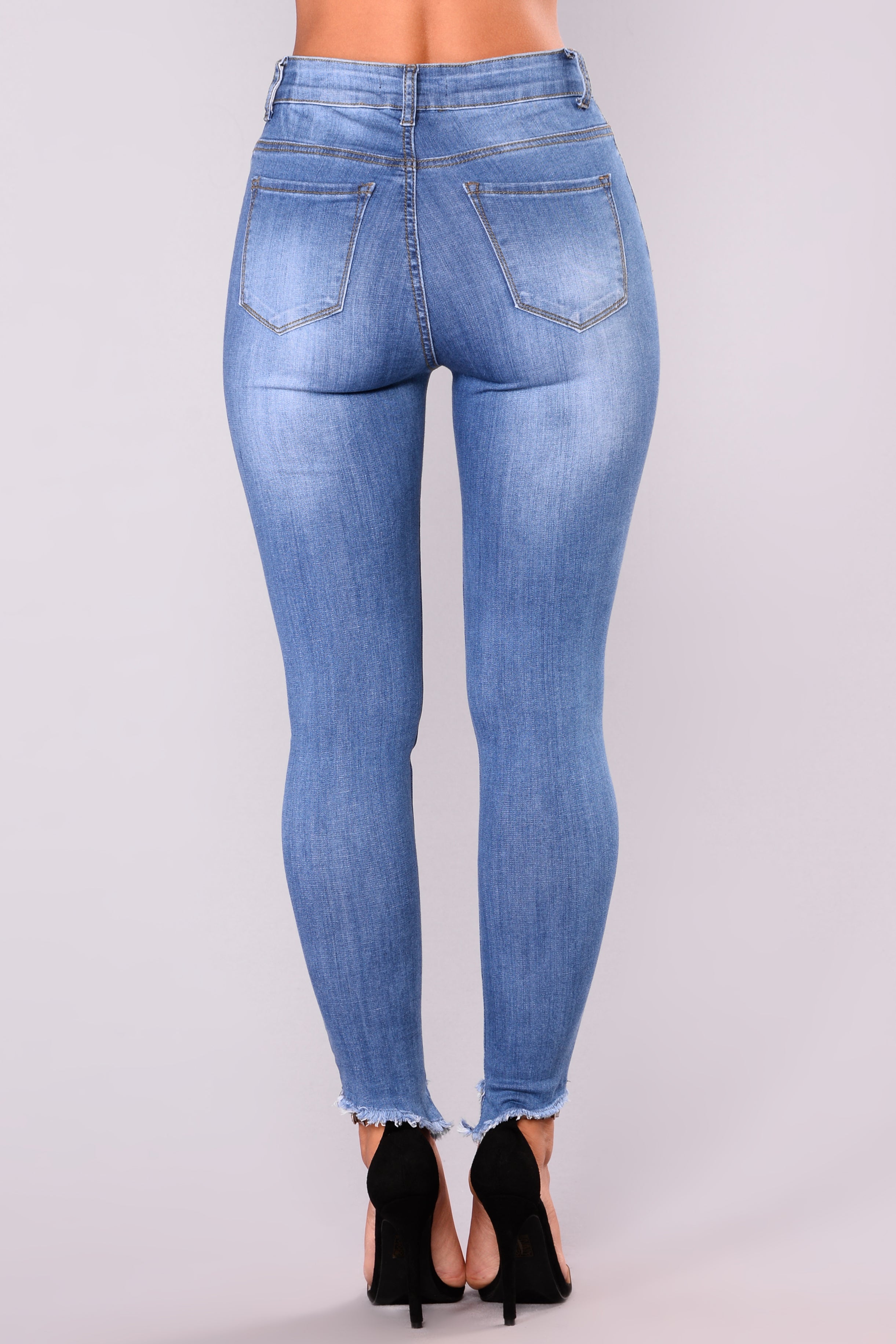 Carli Distress Jeans - Medium Blue