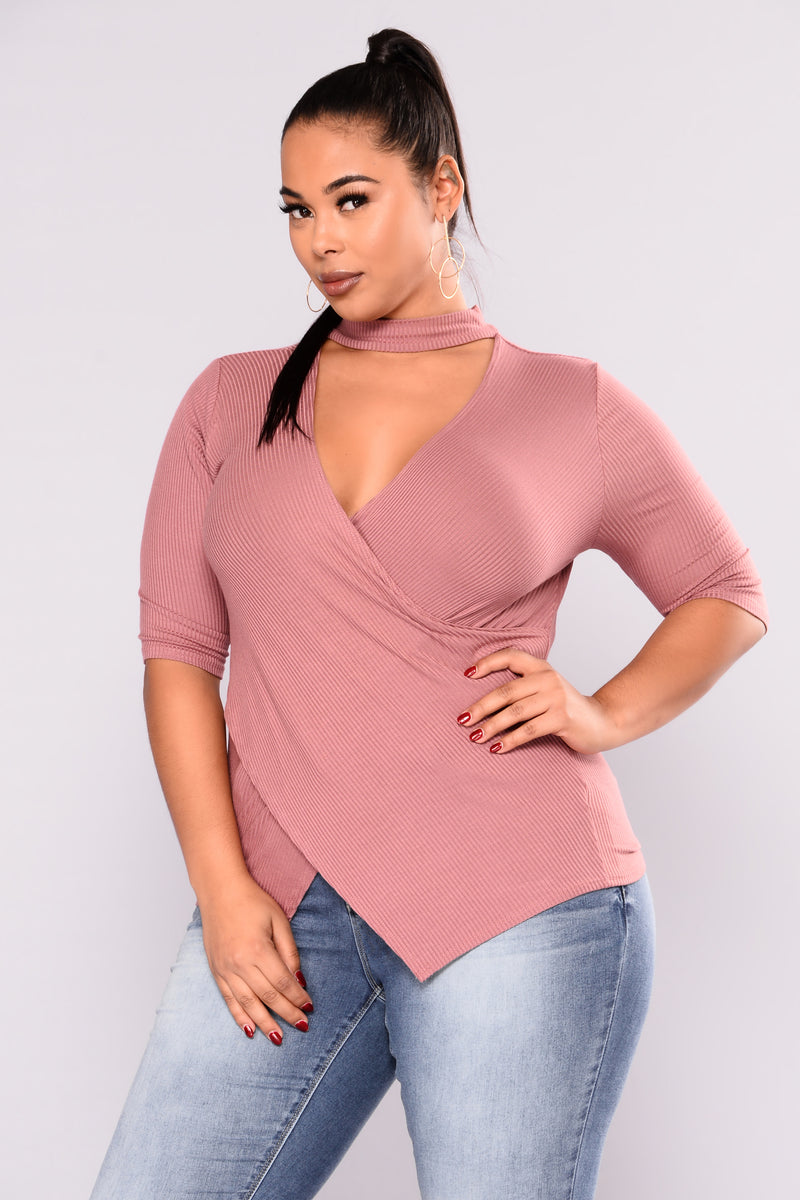 Download What Size Do Fashion Nova Curve Models Wear Pictures – WallsGround