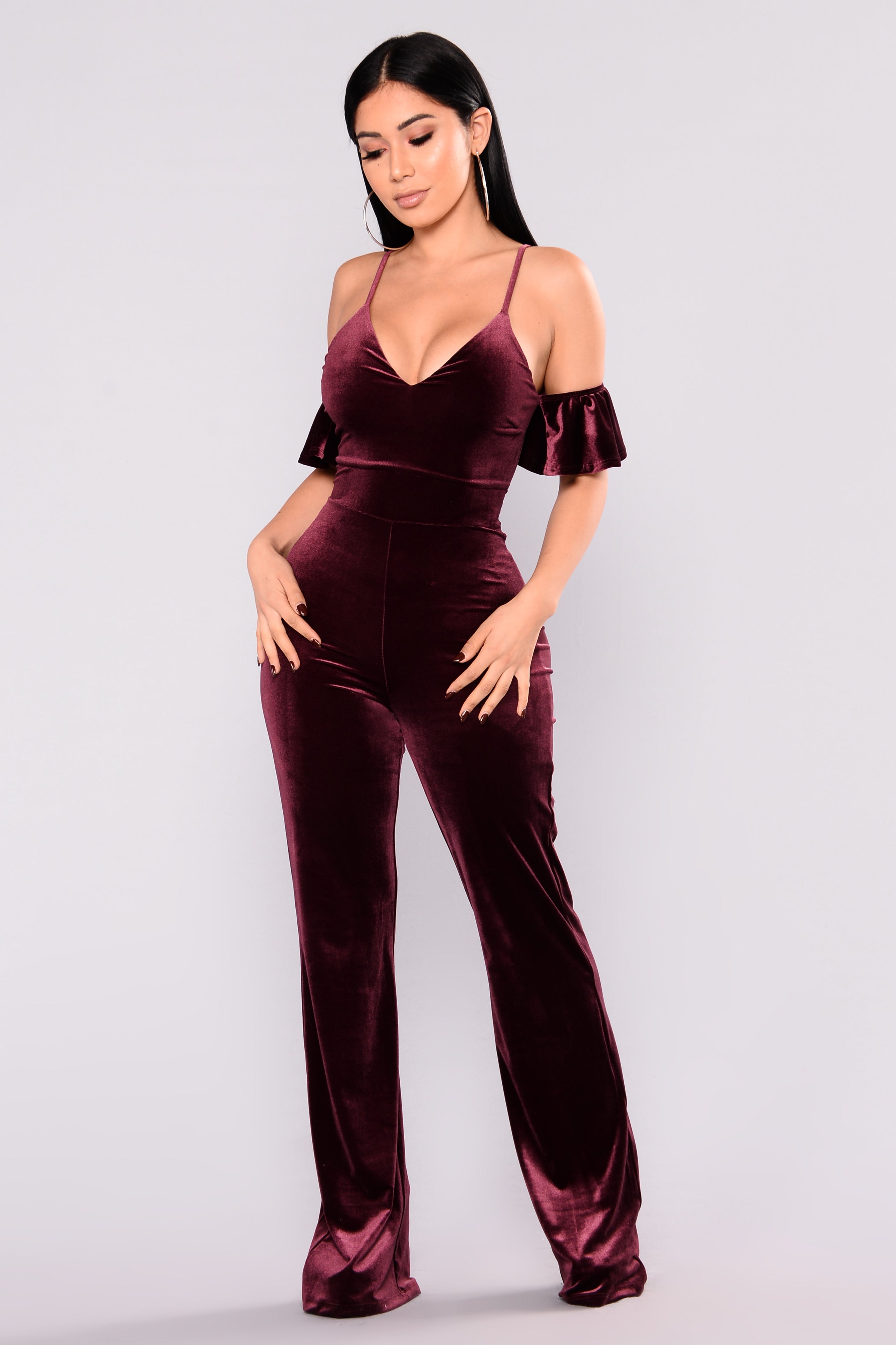 Steal A Kiss Velvet Jumpsuit - Burgundy