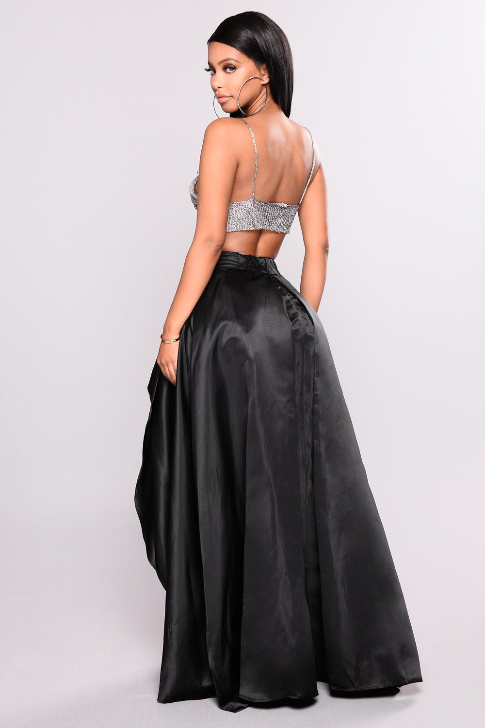 Avery Satin Maxi Skirt Black 5505