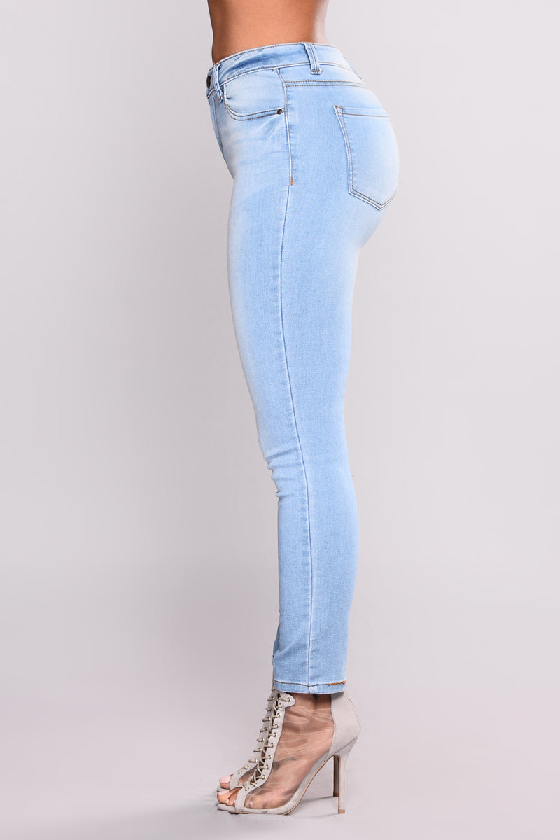 Chiaki Ankle Jeans - Light Blue Wash | Fashion Nova, Jeans | Fashion Nova