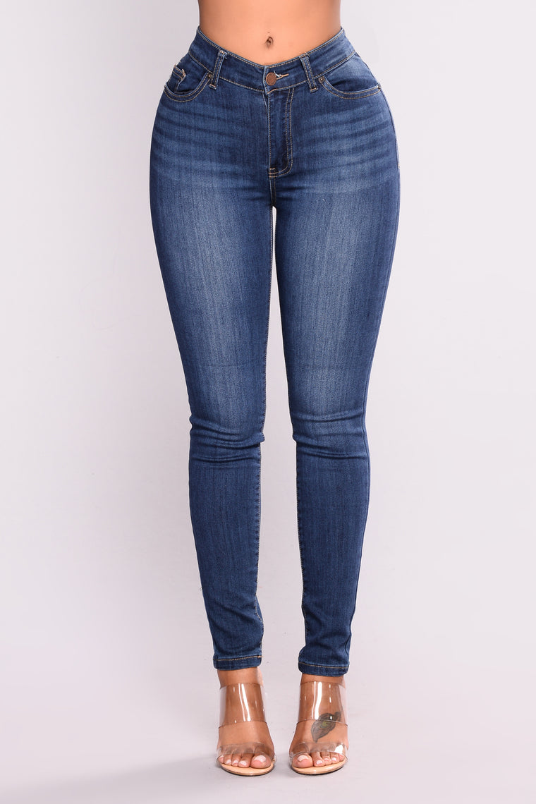ezra skinny jeans fashion nova