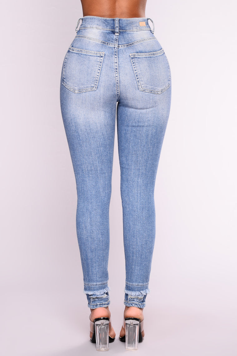 Are You Down For Me Skinny Jeans - Medium Blue Wash